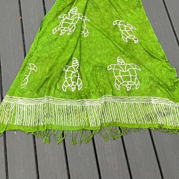 Green turtle rayon scarf shawl with fringe, bohemian hippie nautical coastal - Picture 4 of 5